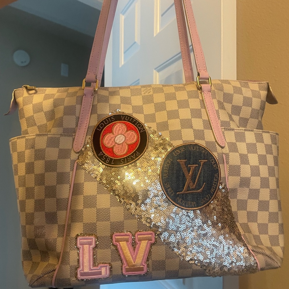 ❤️TRADED❤️Louis Vuitton custom Totally MM custom paint patch repair. Azur pink - Picture 4 of 16